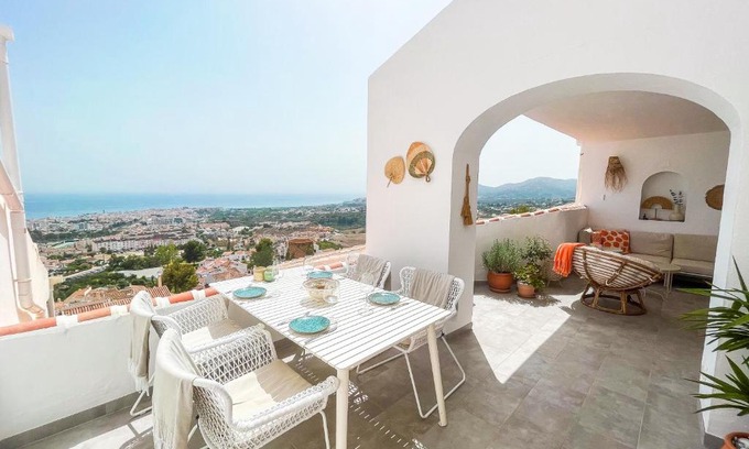 Nerja Apartment | Exclusive Nerja Apartment with Largest Pool & Ocean Views
