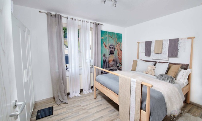 Gablenberg Apartment | Stylish Apartments in Stuttgart - Gablenberg with Spa & Kitchen