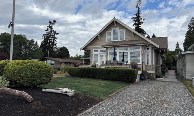 Birch Bay House | Idyllic Birch Bay Waterfront Retreat with Private Beach Access