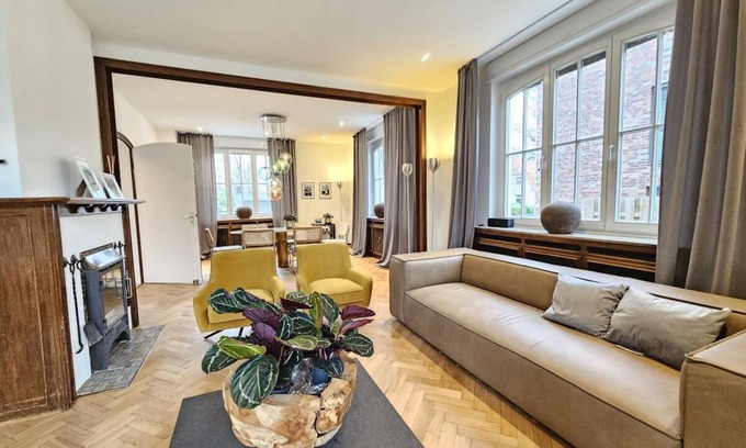 Nordhorn House | Modern City Villa in the Heart of Nordhorn Awaits You