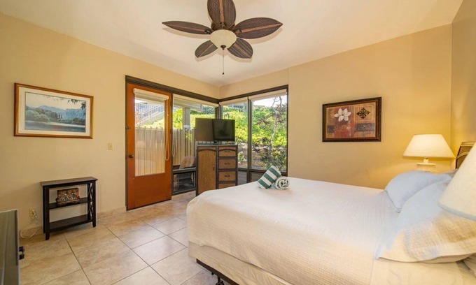 Kapalua Hotel | Exclusive Kapalua Retreat: Villas with Spa & Golf Access