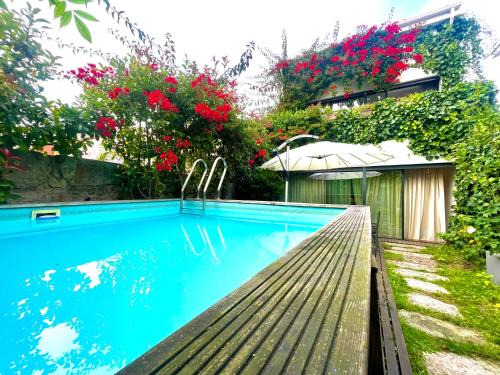 Boavista Villa | Elegant Villa with Pool, Garden & Oceanfront Views