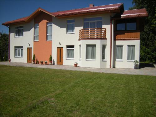 Jurmala Villa | Elegant Mansion Jurmala with Oceanfront Views & Breakfast
