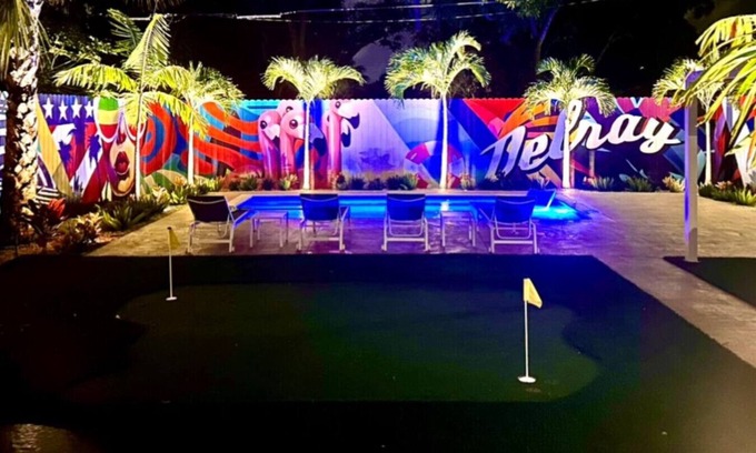 Lake Ida Shores House | Exclusive Oasis, Exotic Pool & Miami Inspired Art