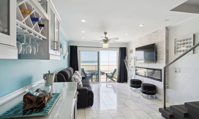 Port Hueneme Condo | Discover an Exclusive Oceanfront Escape with Top Amenities