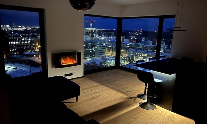 Tondi Apartment | Elevated Penthouse Retreat with 10/10 Guest Rating