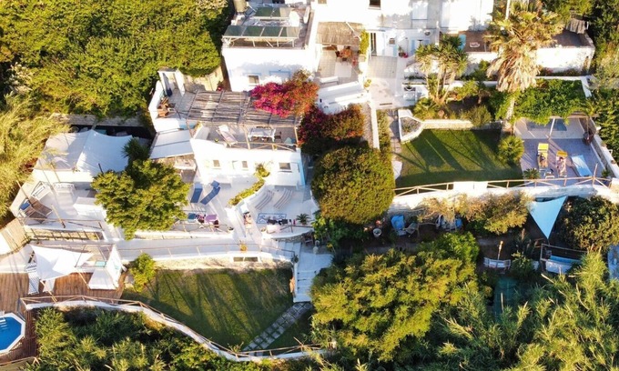 Le Forna Villa | Exclusive Villa with Pool and Garden, Oceanfront Views