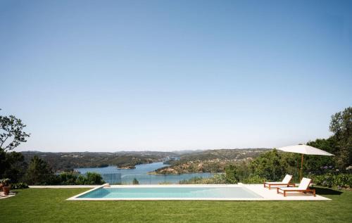 Sao Pedro de Tomar Villa | Exclusive Retreat in Serra Tomar