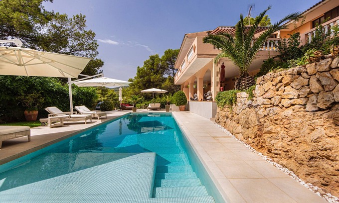 Son Vida Villa | Experience Villa Es Pont: Spanish-Style Paradise for 10
