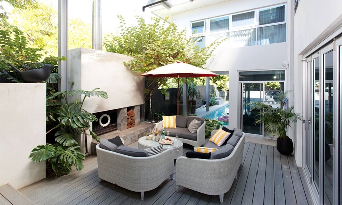 Cottesloe House | Tranquil Summer Retreat with Ocean View & Private Pool