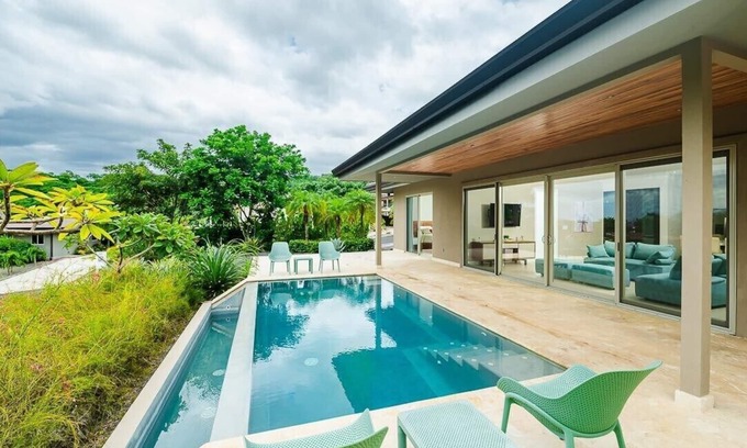 Rio Seco Villa | Exclusive Mar Vista 2BR Retreat with Spa & Breakfast