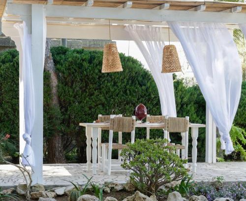 Torre Lapillo House | Exclusive Villa & Trullo: Perfect for Families and Pets