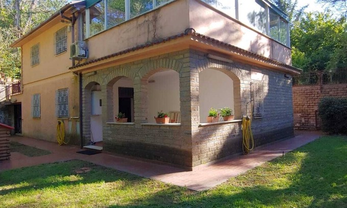 Nepi Villa | Inviting Villa with Fireplaces & Garden Near Rome and Lake