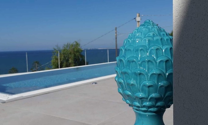 Sicily South Coast Villa | EXCLUSIVE VILLA WITH SEA VIEW POOL - FOR THOSE WHO LIKE TO FEEL AT THE SEA