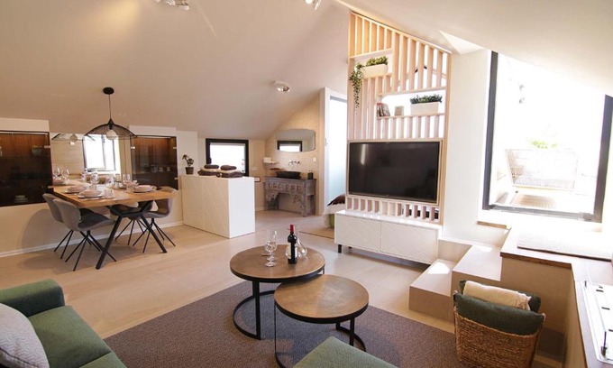 Castro Urdiales Apartment | Exclusive Penthouse in the Heart of Castro Urdiales