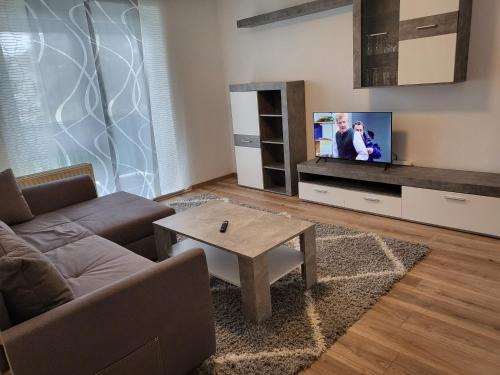 Hohenmoelsen Apartment | Family-Friendly Retreat at Exclusivwohnung Hohenmölsen
