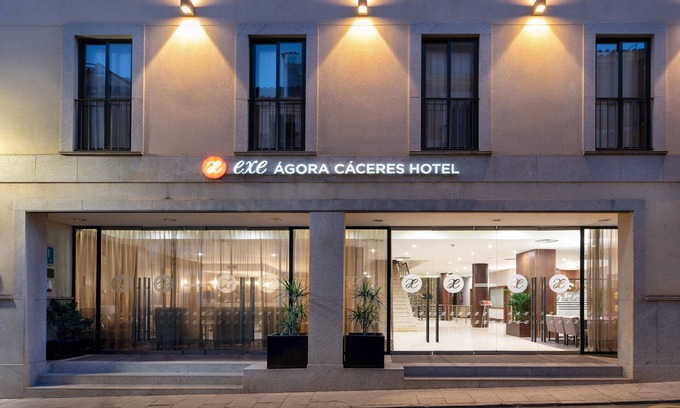 San Juan Hotel | Comfortable Stay at Exe Agora Caceres - 4 Star Hotel