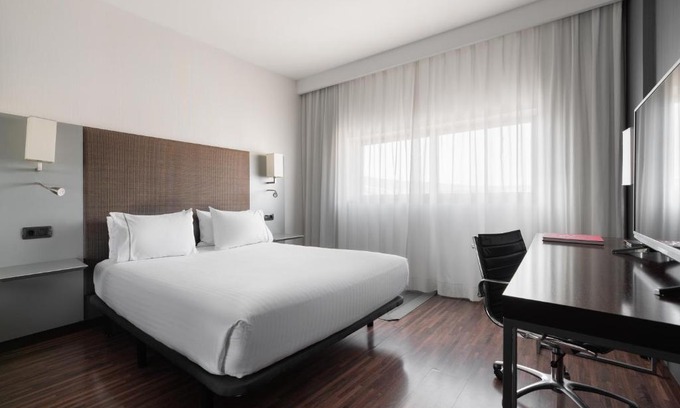 Zizur Mayor Hotel | Comfortable Exe Zizur Pamplona with Family-Friendly Amenities