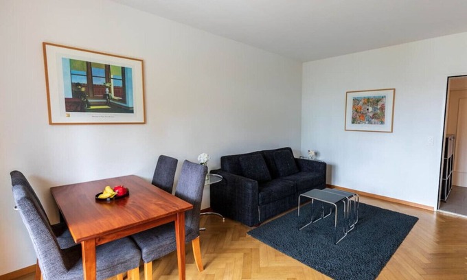 District 8 Apartment | Executive 1BR flat, city center (Hammer 2)