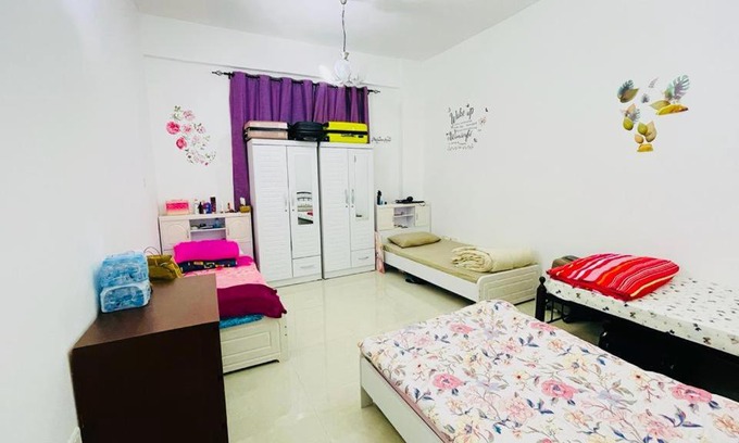 Al Mankhool House | Cozy Bedspace Exclusively for Ladies – Book Your Stay Today!