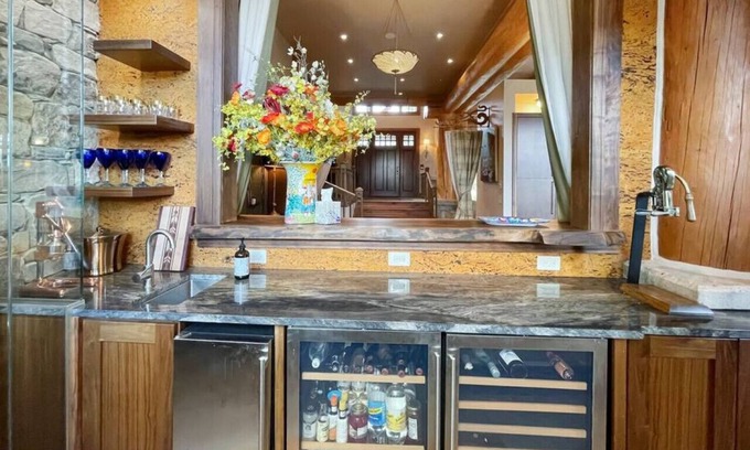 Tamarack Ski Chalet | Premier Executive Chalet at Tamarack Resort with Pool