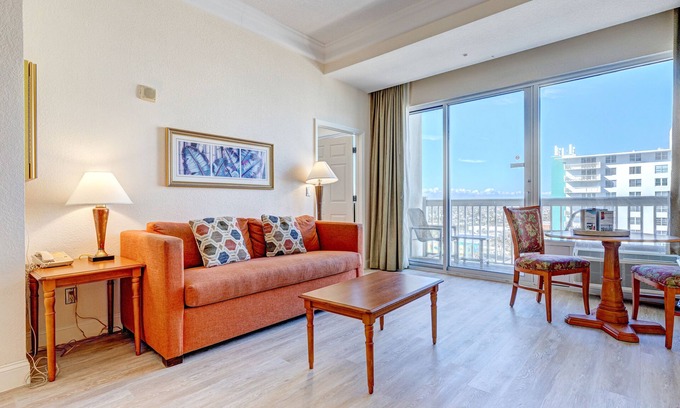 Ortona Park Hotel | Ocean-View Suite with High-Speed WiFi & Family-Friendly Perks