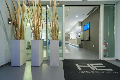 Brindisi Histotic Center Hotel | Explore Executive Inn Boutique Hotel: 4-Star Comfort Awaits