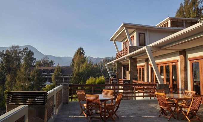 Ngadisari Apartment | Exclusive Executive Room at Jiwa Jawa Bromo with Breakfast