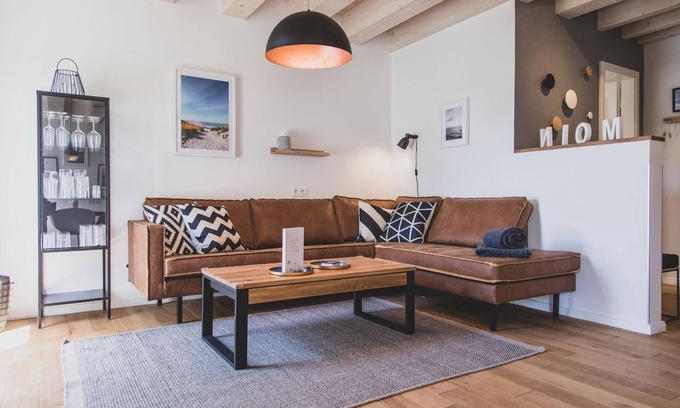 Upleward Apartment | Experience Aafke: Maisonette with Sauna & Garden Oasis