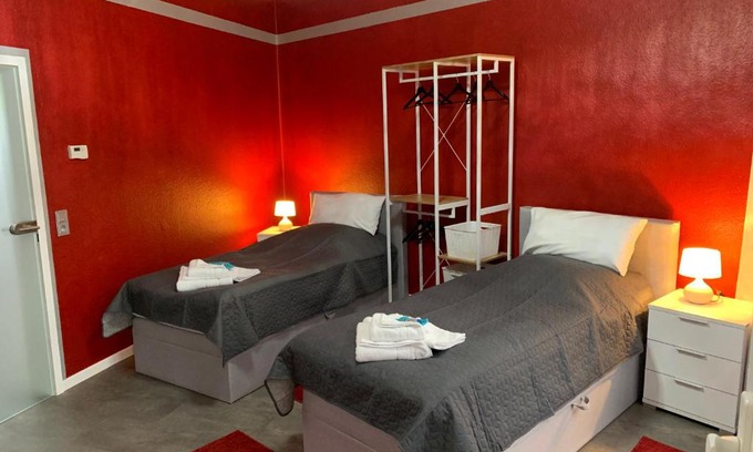 Perleberg Apartment | Ideal City Apartment on Elberadweg with Prime Video & Wi-Fi
