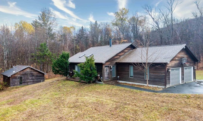 Morrisville House | Idyllic Mountainside Retreat Near Stowe and Smuggler's Notch