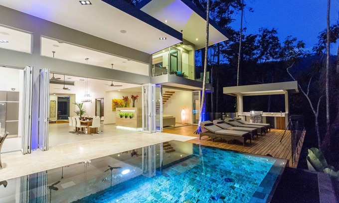 Dominical House | Exotic Jungle Residence with Ocean View & Top Guest Rating!