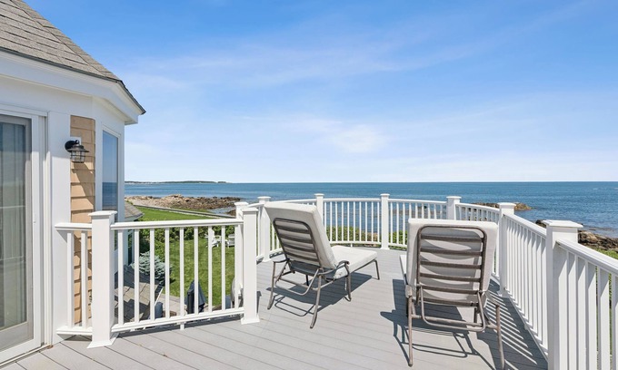 Cape Porpoise House | Oceanfront Retreat in Kennebunkport with Stunning Views