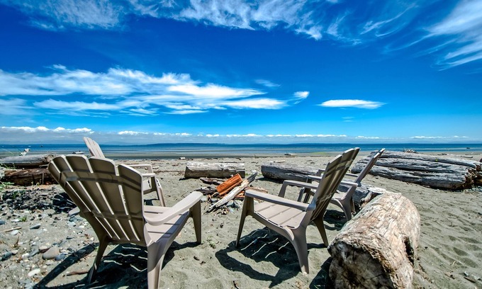 Point Roberts House | Unforgettable Forever Sands: Private Beach & Ocean View Awaits