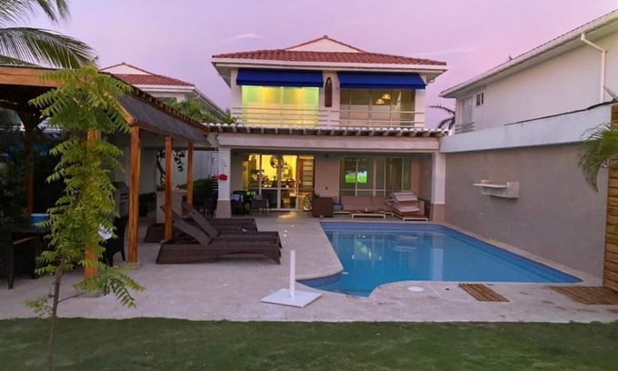 Arroyo de Piedra House | Beautiful Oceanfront Home with Private Pool & Pet-Friendly