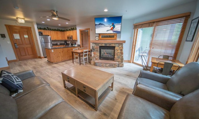 River Run House | Experience Expedition Station 8614: Family-Friendly Retreat