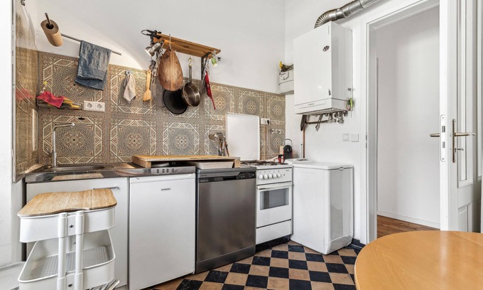 Karlsruhe City Centre Apartment | Unwind in a Delightful Karlsruhe Vacation Apartment