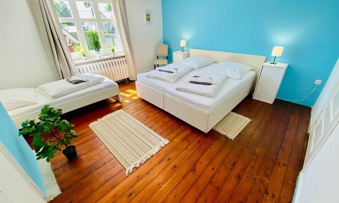 Ostseebad Prerow House | Cozy Ostsee Landhaus Mähl with Sauna and Ocean Views