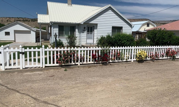 Price House | Tranquil Getaway - Experience Country Living Awaits
