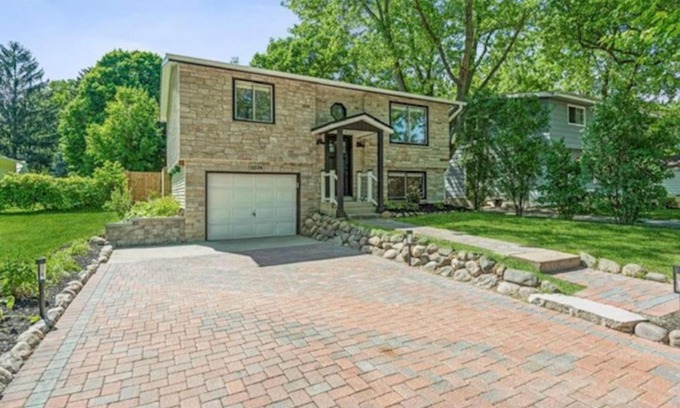 Lake Geneva Villa | Explore Lake Geneva in a Modern Family-Friendly Home