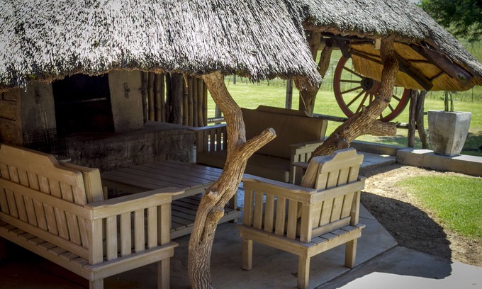 Umtshezi Cottage | Experience Authentic Farm Life in a Unique Getaway