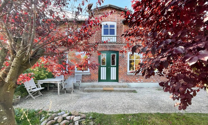 Westermarkelsdorf House | Friesenhaus: Family Retreat Steps from the Beach with Sauna