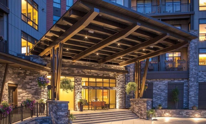 Avon Resort | Experience Mountain Luxury and Family Fun at Wyndham Resort at Avon- 2 Bd. Pres