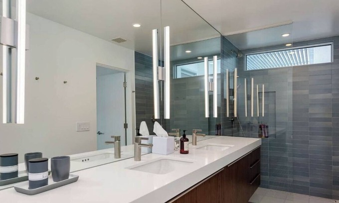 Vista Las Palmas House | Las Palmas Oasis: Guest Rated 10/10 with Ocean View Perks