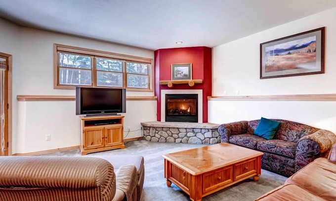 Warrior's Mark Condo | Prime Location in Breckenridge - Walk to Ski and Town