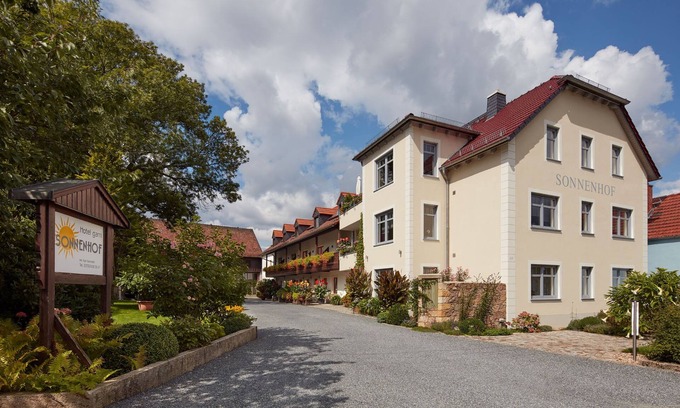 Reichenberg Apartment | Discover Relaxation in an Idyllic Rural Retreat Near Dresden