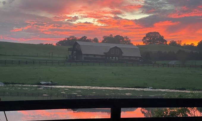 Culleoka Other | Experience Barn Life @ Echo Valley Farm – Family-Friendly Retreat