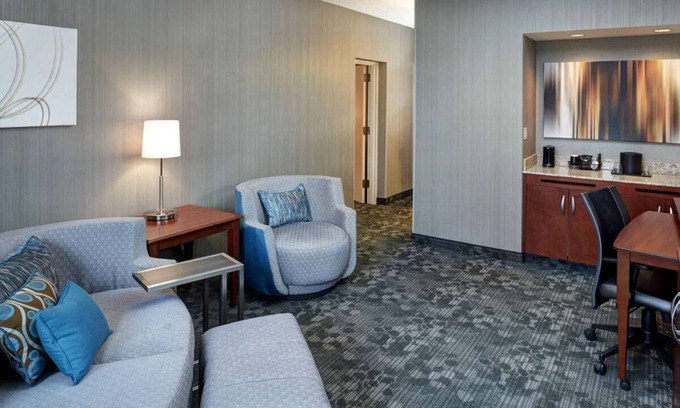 Brookfield Apartment | Relaxing Retreat with Pool & Pet-Friendly Comfort!