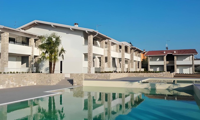 Lonato del Garda Apartment | Discover Experience the Park - Garda Lake with Pool & Spa