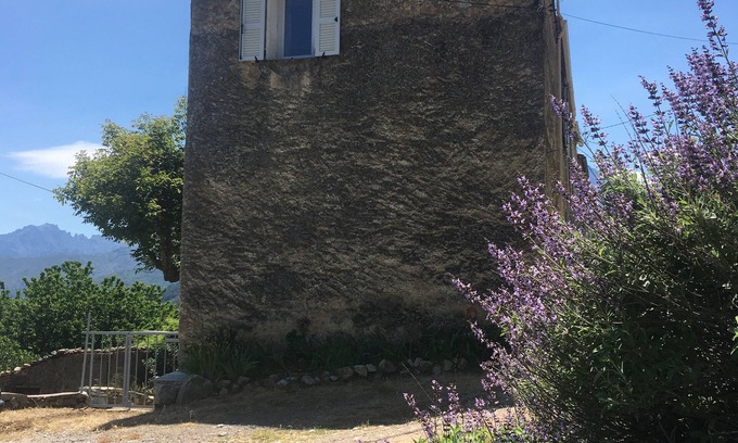 Pioggiola House | Guest Rated 10/10: Cozy B&B with Pool in Haute Balagne